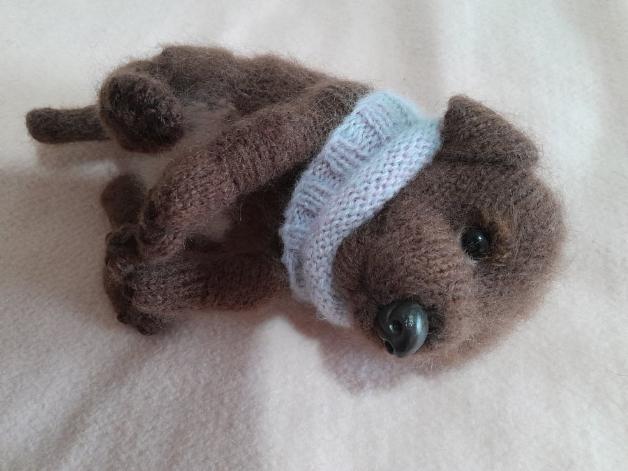 New Born Chocolate Labrador Puppy, dotpebblesknit Design, Knitted Puppy