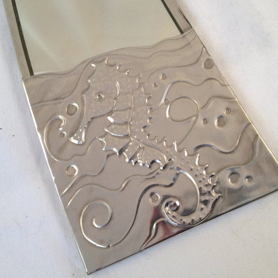 Bathroom mirror sea horse design