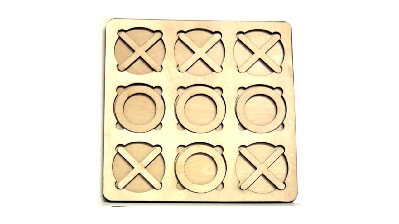 Tic Tac Toe Game (noughts and crosses)