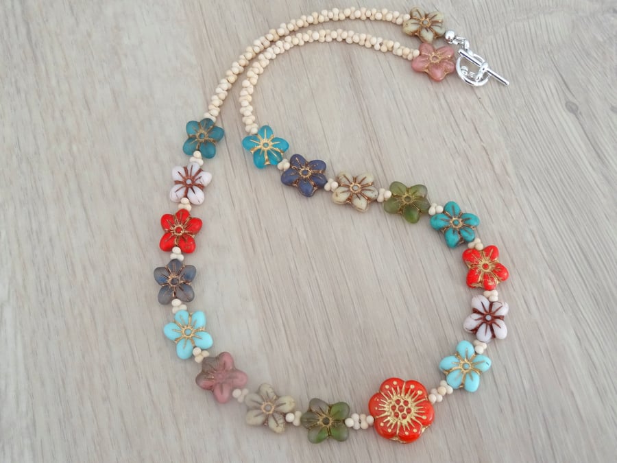 Daisy Necklace, Multicolour Necklace, Czech Glass Necklace, OOAK Necklace.