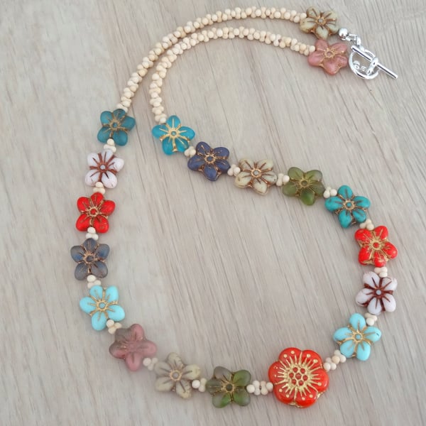 Daisy Necklace, Multicolour Necklace, Czech Glass Necklace, OOAK Necklace.