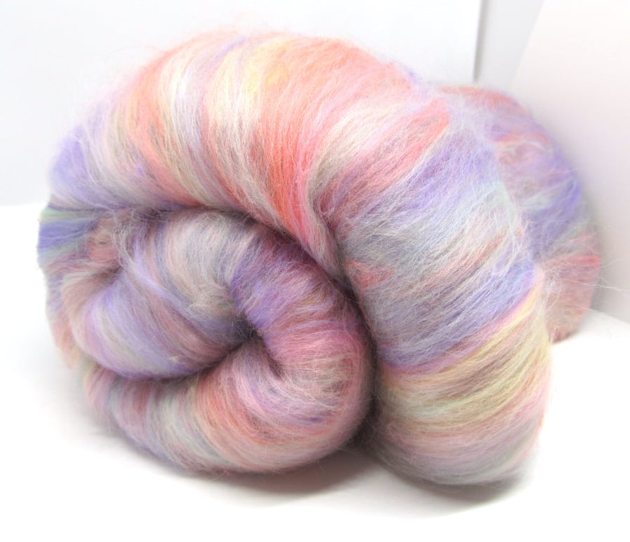 Hand Carded Batt Babyface Fine Merino Wool 100g 