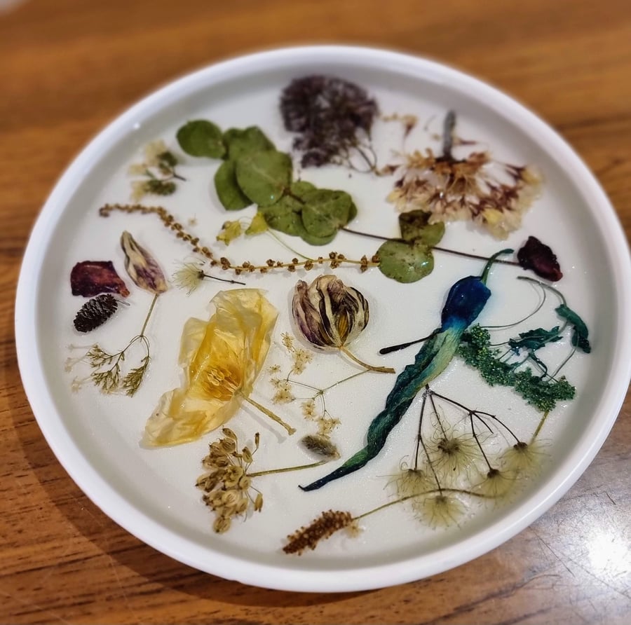 Turnaround Rotary Tray Lazy Susan made of Preserved Flowers & Epoxy Resin Custom