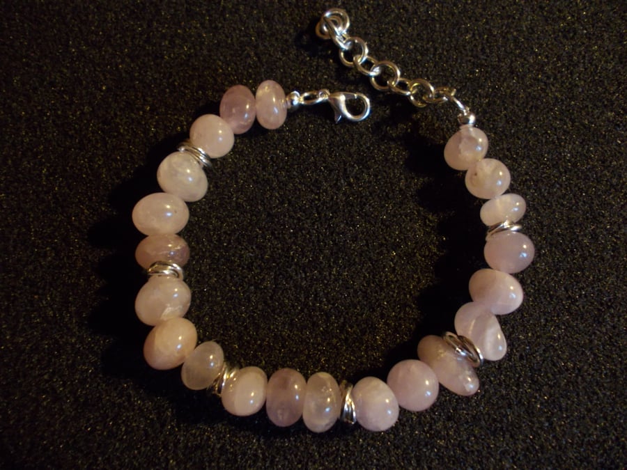 Rose quartz nugget bracelet