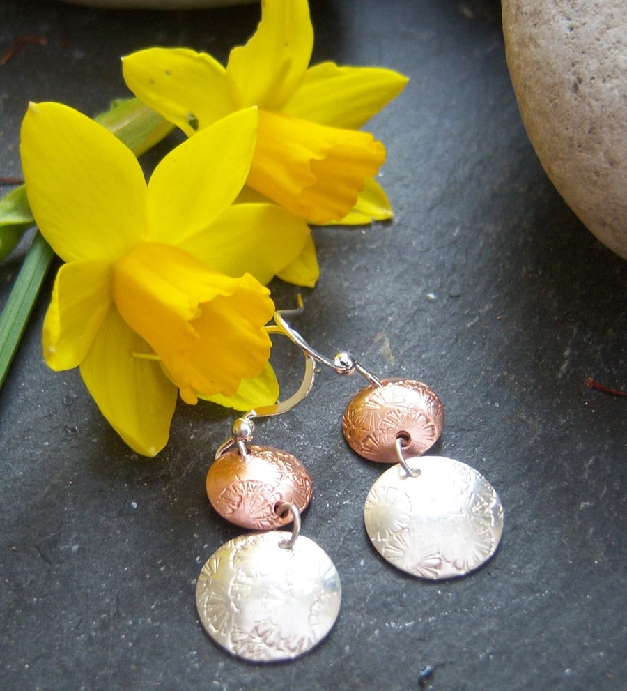 Circle earrings in sterling silver and copper