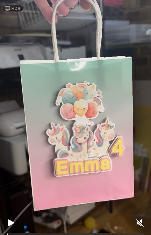 6 Personalised Unicorn party bags