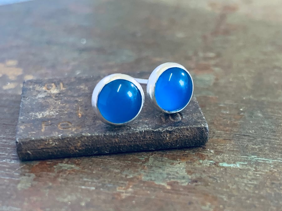 STERLING SILVER  Blue Agate Stud Earrings, Handamde Urban Jewellery