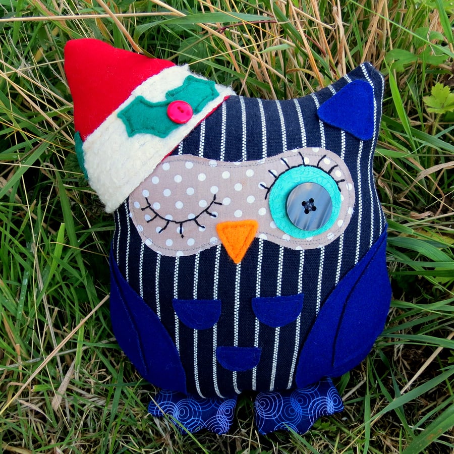 A festive Christmas owl cushion.  26cm tall.