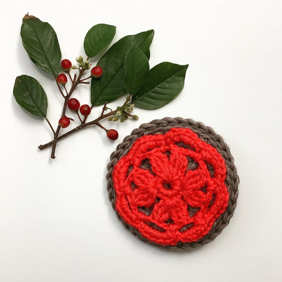 Crochet flower brooch, red flower brooch, organic cotton brooch