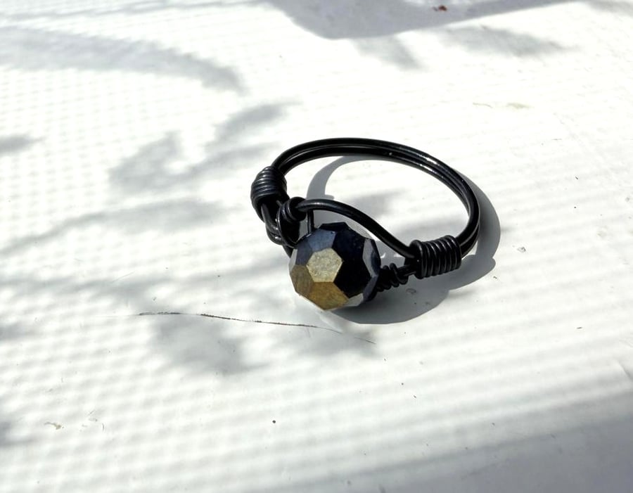 Blackness - wire ring