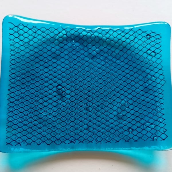 Fused glass soap dish with copper inclusion