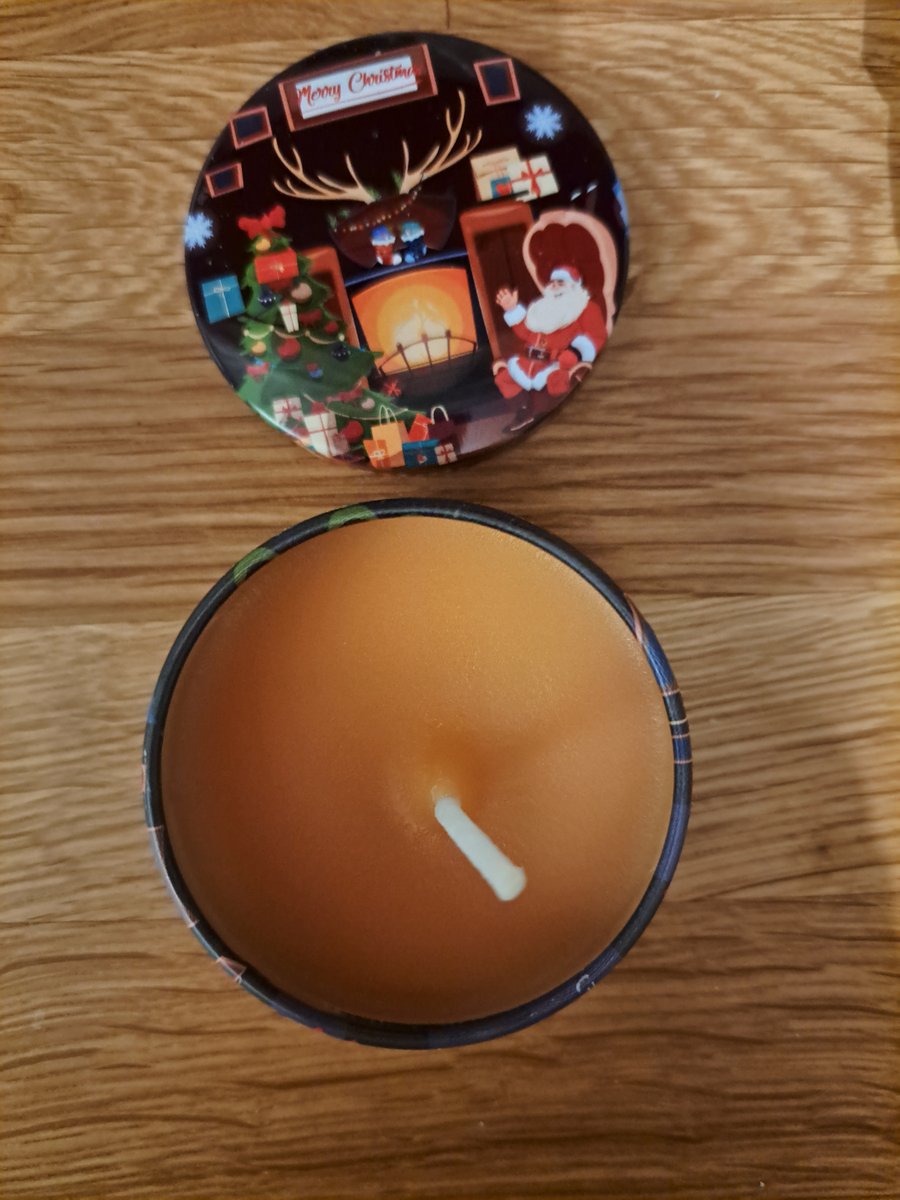 Set of 4 Handmade Beeswax Candles – Natural Scents, Christmas Gift, Eco-Friendly