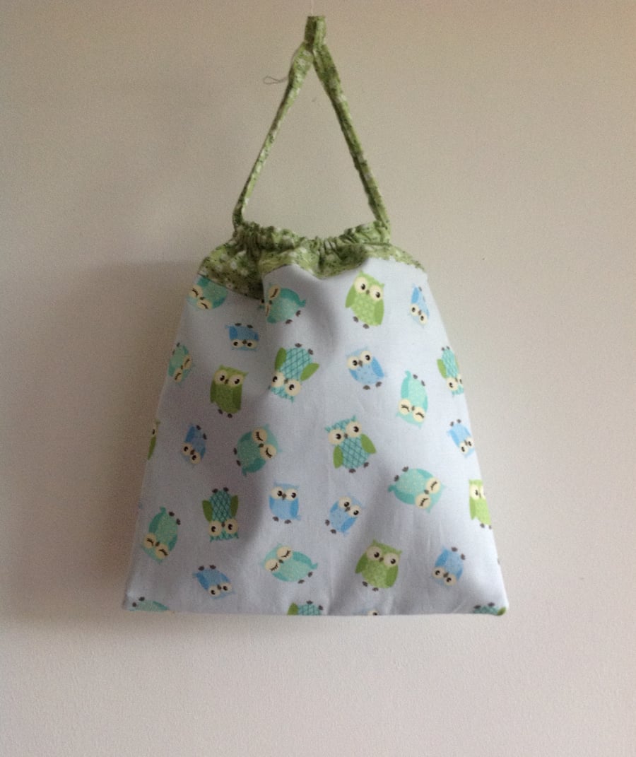 Pale Blue Owls Washbag