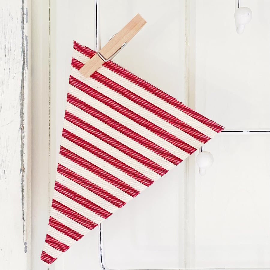 BUNTING - simply red and white stripes