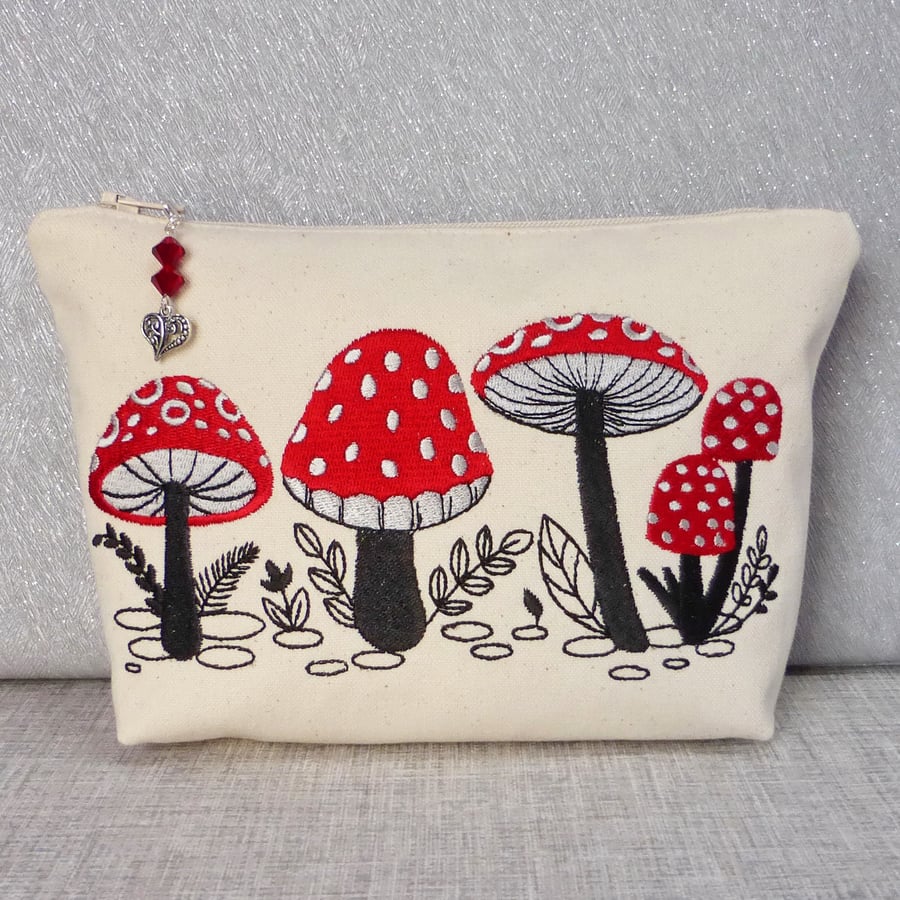 Embroidered zipped pouch, make up bag