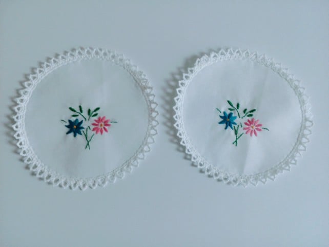 Dressing table mats, pair of dressing table mat... - Folksy