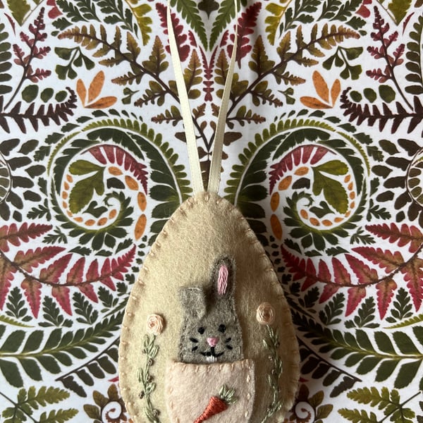 Easter Bunny - Felt Easter Egg 