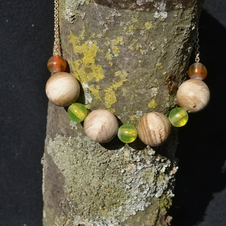 Bay tree and Epoxy resin bead necklace pendant.