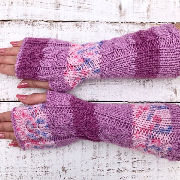 Hand knitted women's fingerless gloves