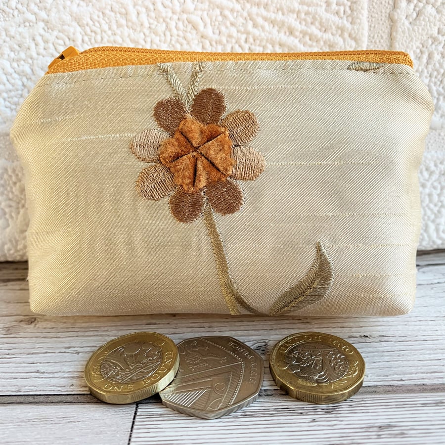 Small purse, coin purse in embroidered gold floral fabric