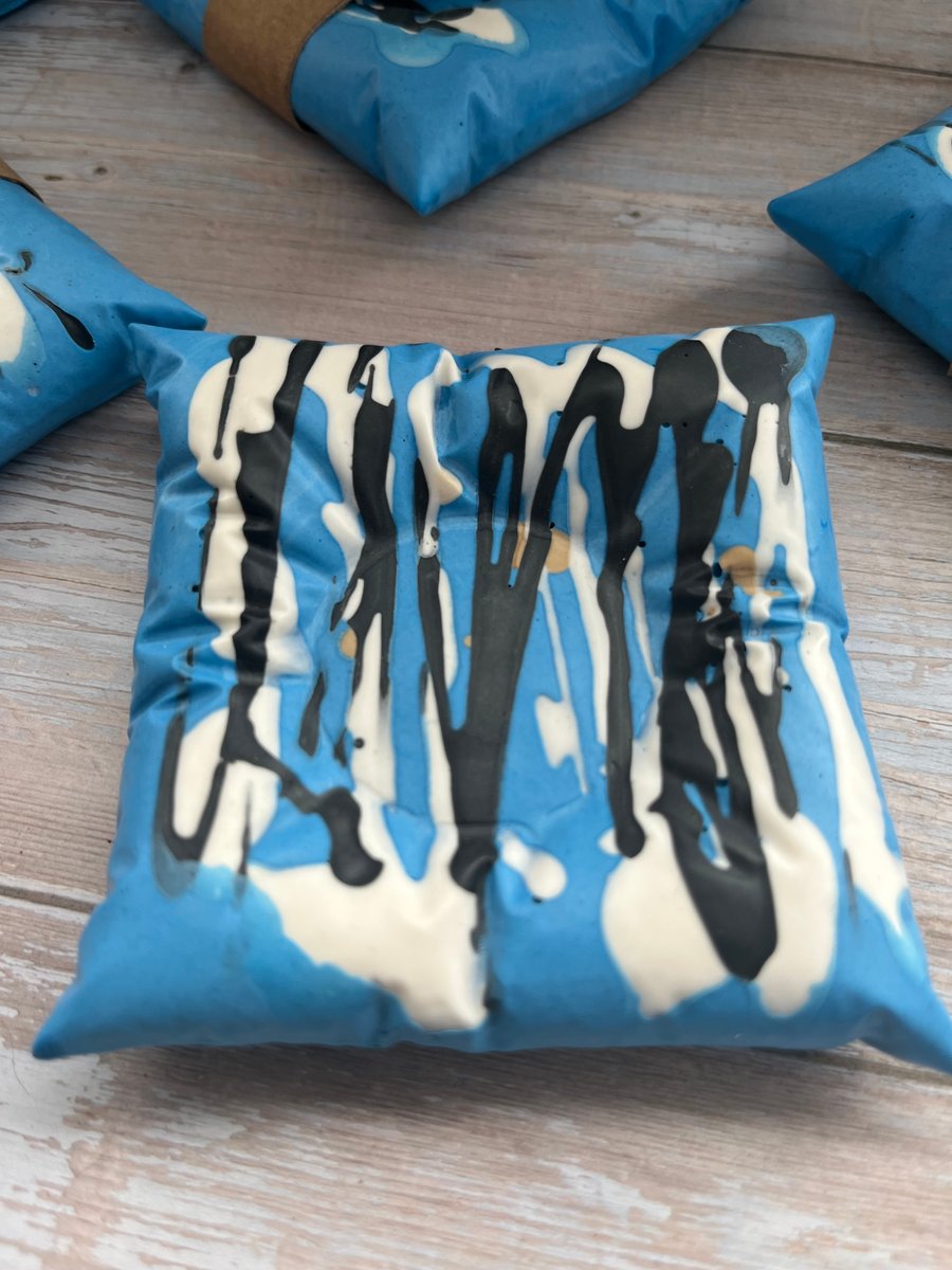 Be A Rebel T Light Holder