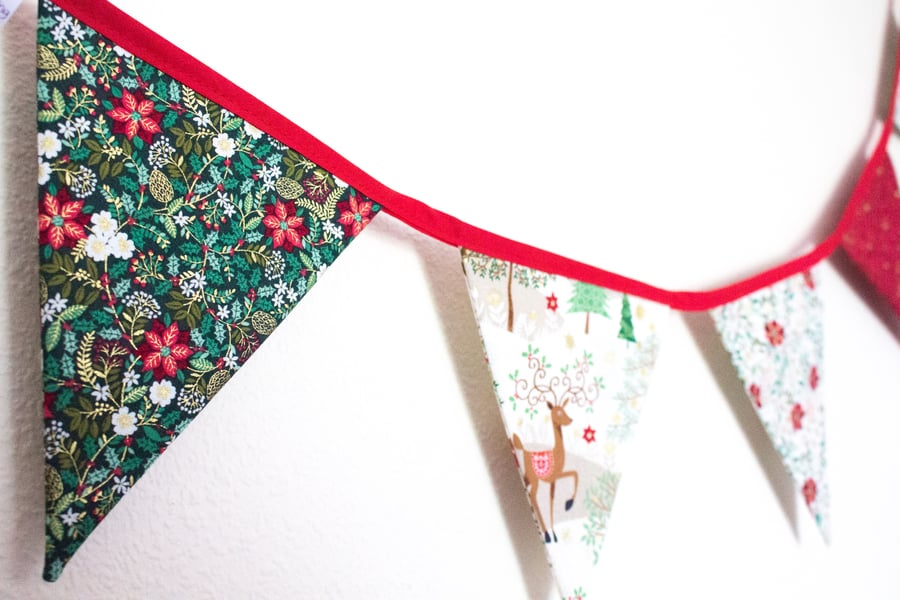 Red, Green & Gold Christmas Bunting 