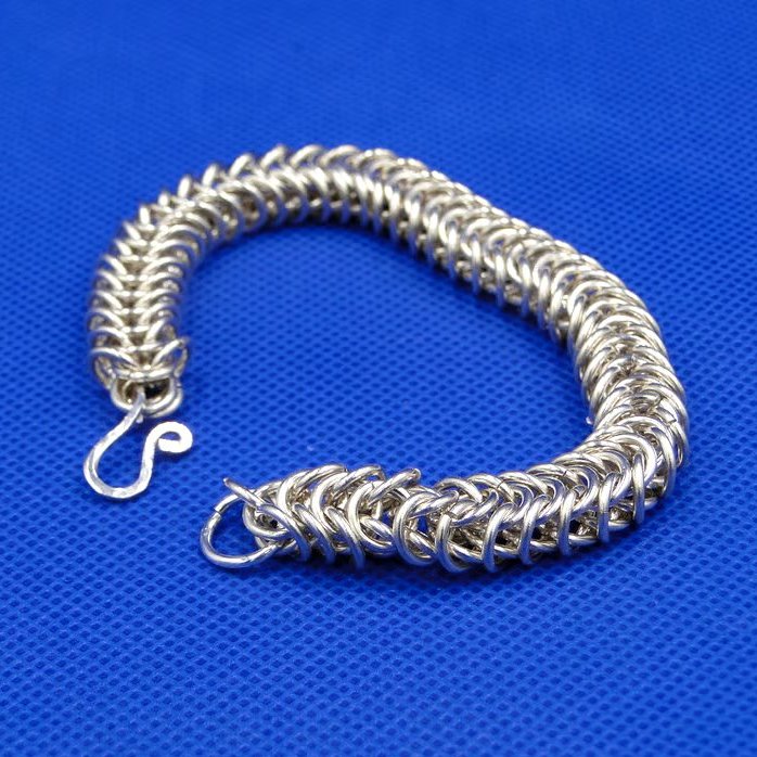 A very special gift for a lady. Beautiful hallmarked Sterling Silver Bracelet
