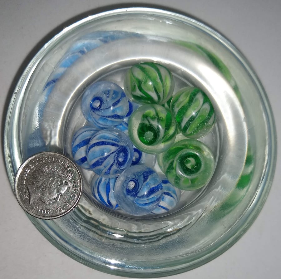 Glass Cushion Swirl Beads 14 x 10mm x 20 