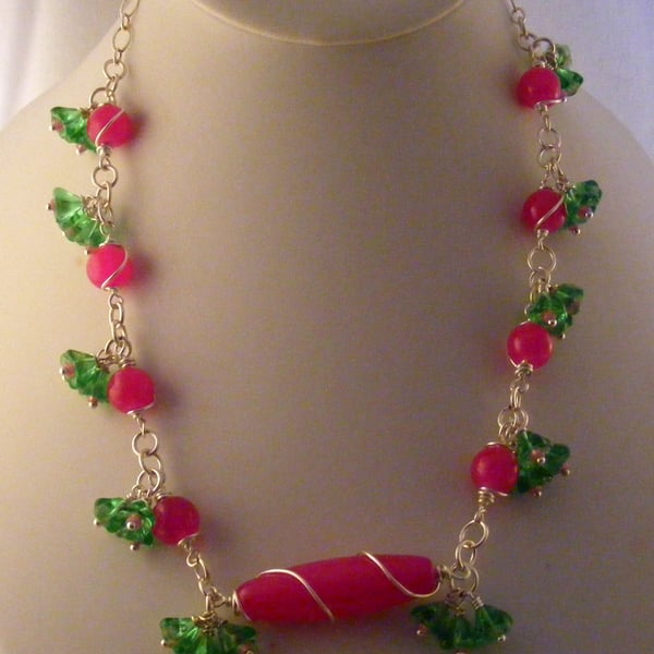 Fuchsia and Green Flower Glass Necklace