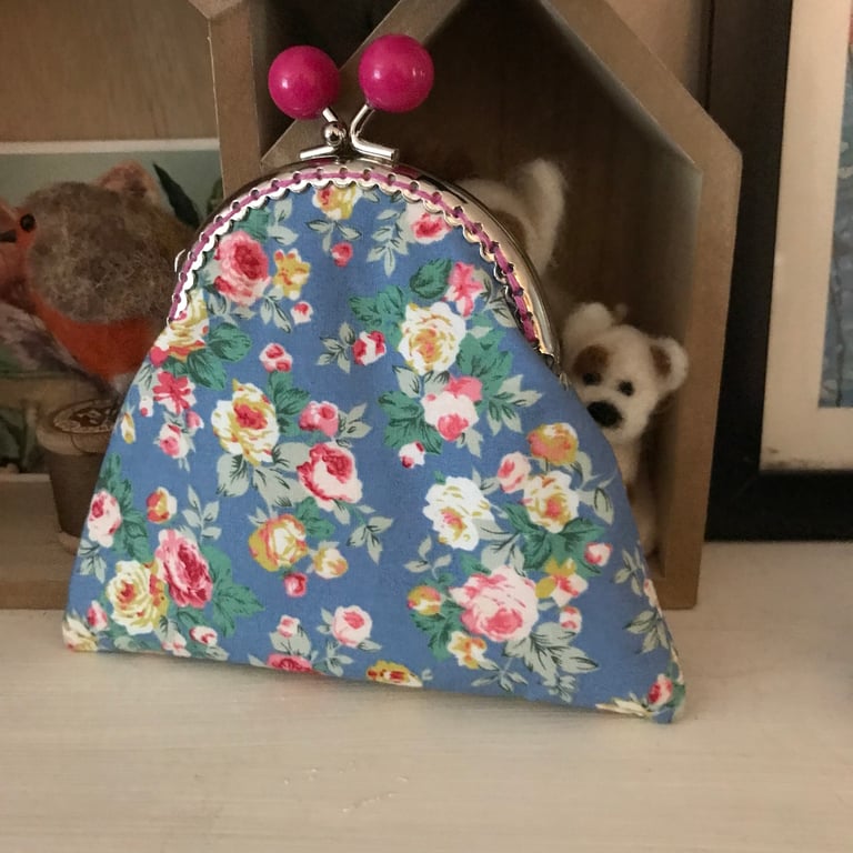 Sky Blue vintage print coin purse, pink clasp