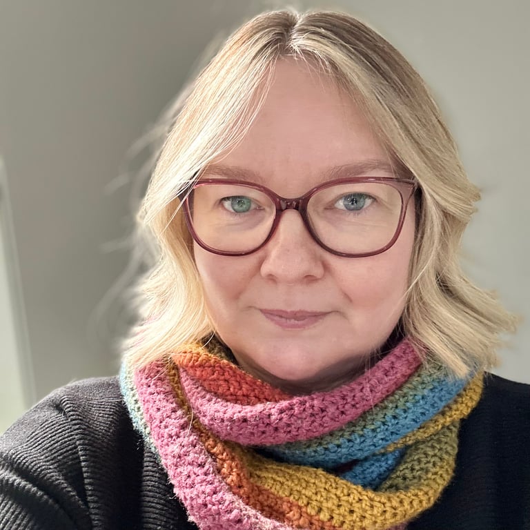 Loops And Hooks Crafts