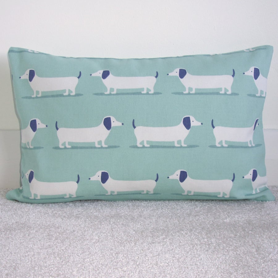 Tempur Travel Pillow Cover Dachshund 16"x10" 16x10 Sausage Dog Blue