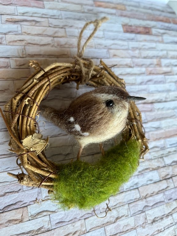 Wren needle felted mini wreath 