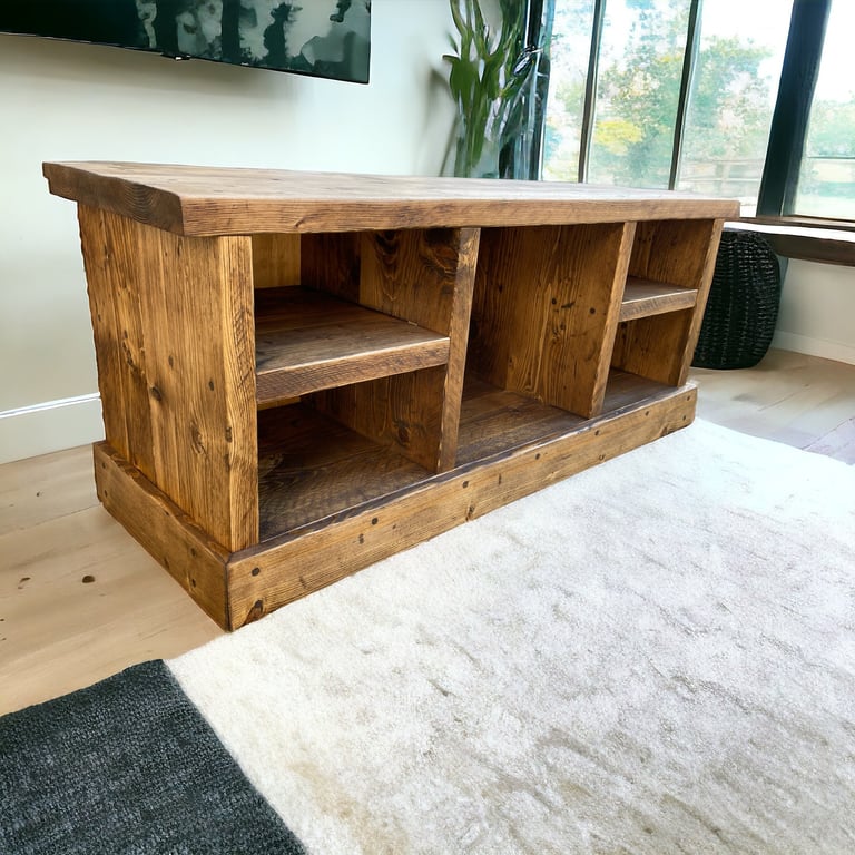 Storage Unit - Storage Box - Seat - Using Reclaimed Wooden Scaffold Boards - THE