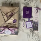 Blind Date with a Book Contemporary Fiction Gift - Lavender Fields - Book Lover 