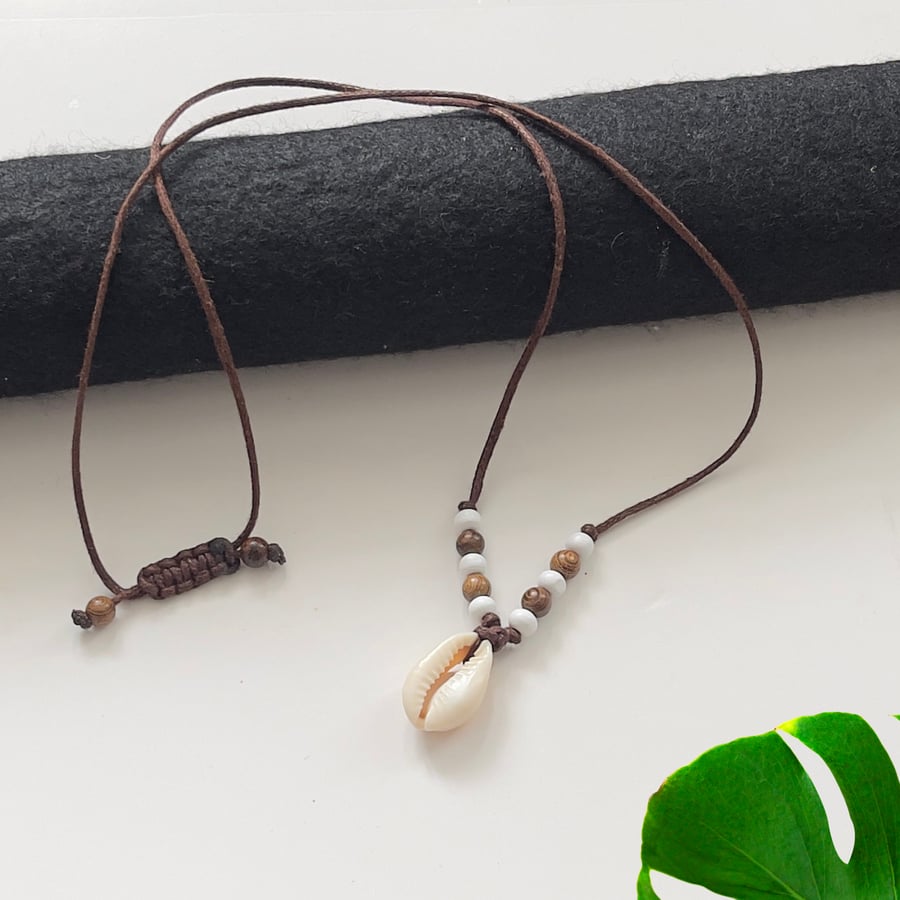 Single Cowrie Shell Cord Necklace for Women and Men 