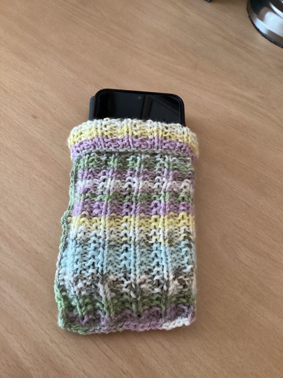 MOBILE PHONE SLEEVE 8x3.5" OR 20x9cm HAND KNITTED IN MULTICOLOURED YARN