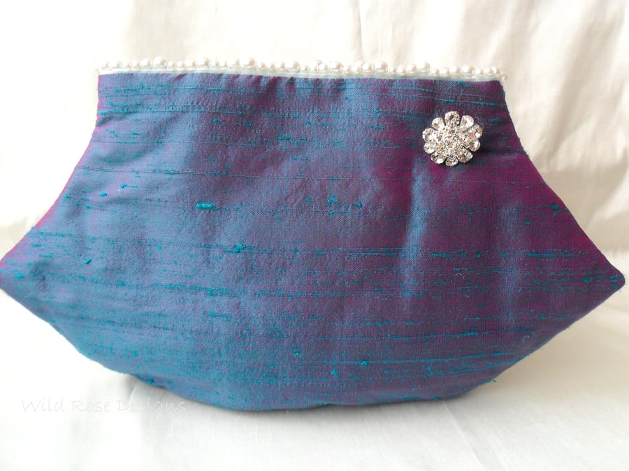  Green Silk clutch