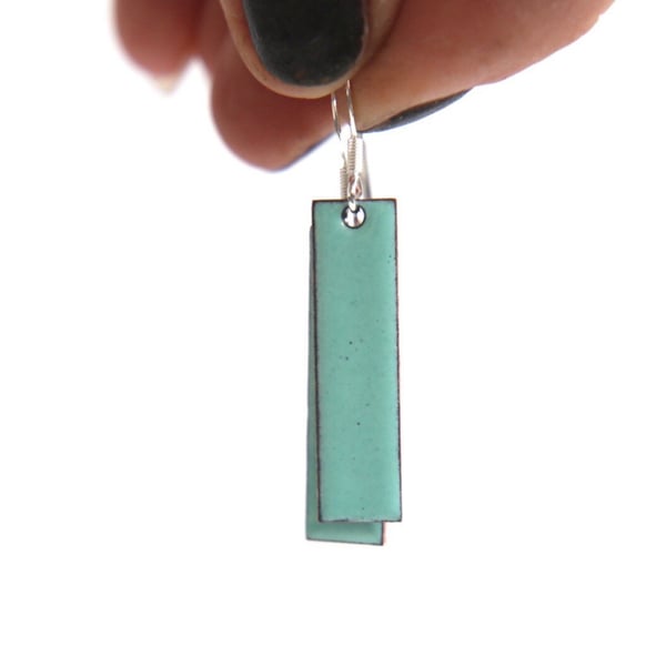 Dangley enamel earrings in a rectangle shape - mint green