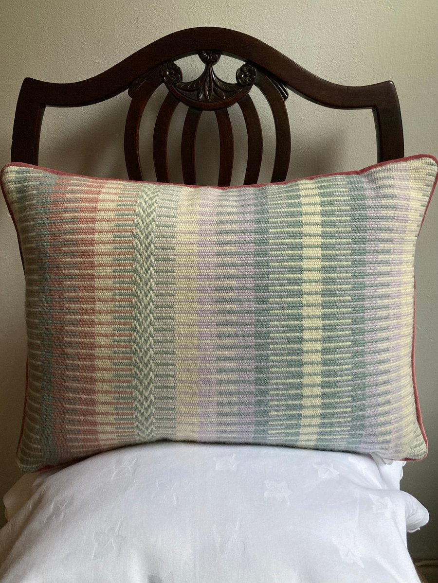 Rosanna cushion: Pastel Pink. Handwoven in Wales