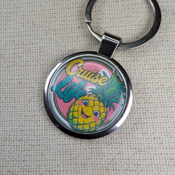 Cruise Life - Pineapple Keyring - Large Resin Topped Keychain