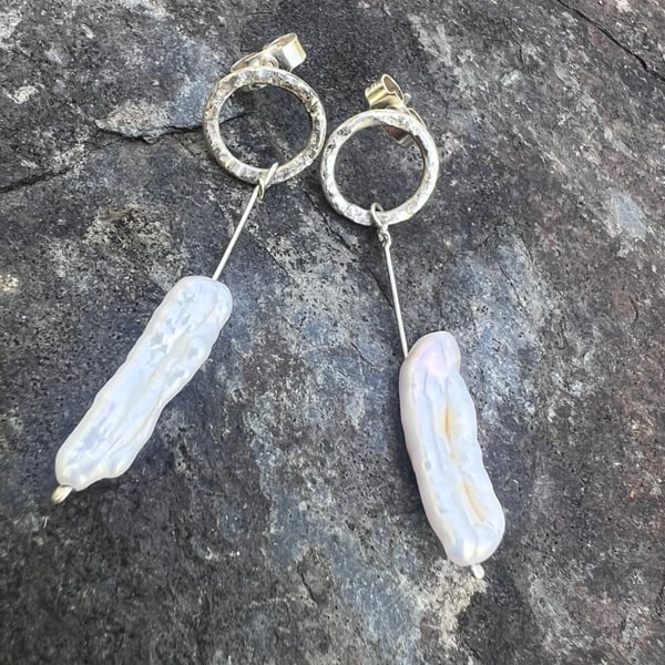  Silver Circle Stud Earrings with Biwa Pearl Drop