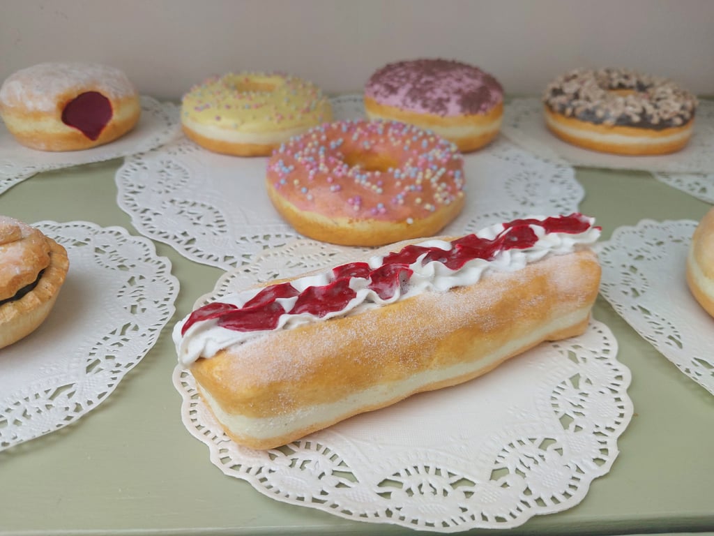 Fake Split Cream Jam Doughnut Home, Party, T.V., Film, Theatre, Shop, Photo Prop