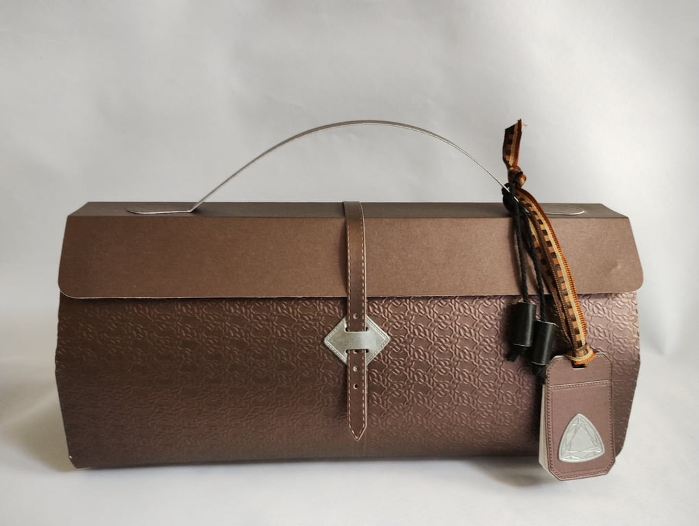 Unique Handmade Man Bag Keepsake Gift Box 