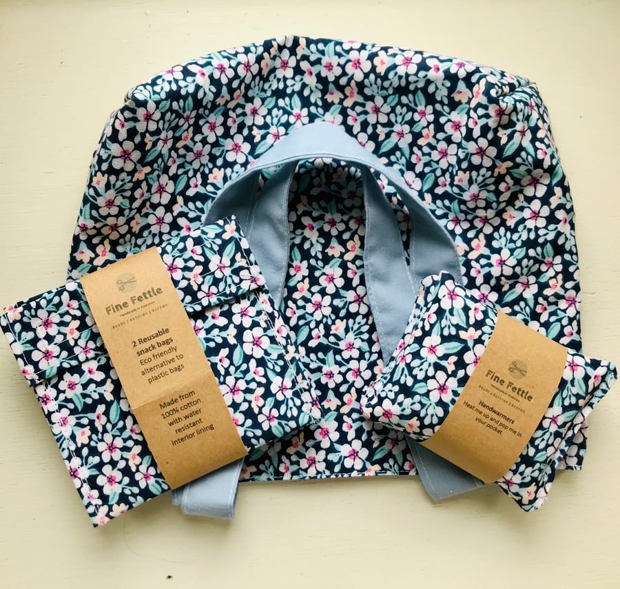 Small Bag with matching eco-friendly reusable snack bags and hand warmers