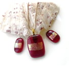 Dichroic Glass 123 Pendant Earring Set Deep Cranberry Gold Plated Chain