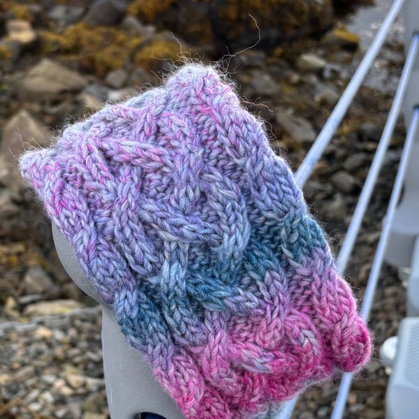 Hand knitted , lined, wool headband featuring Celtic knot pattern PASTEL 