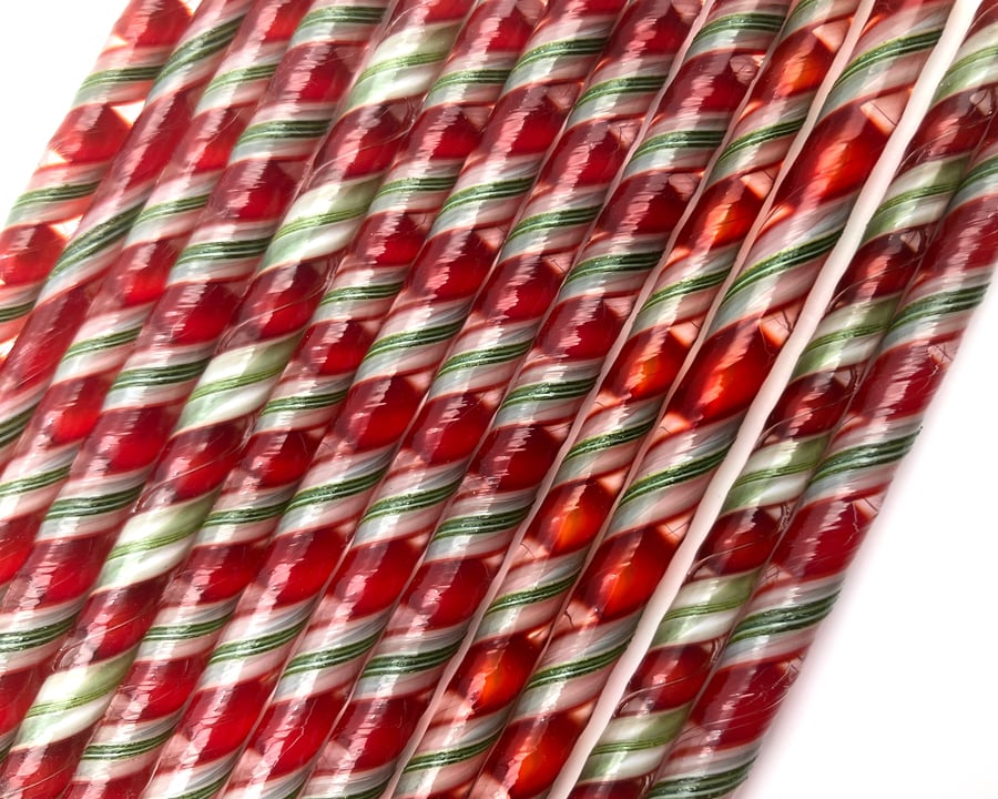 Twisted cane 12cm Red White Green pack Bullseye 90 coe glass Vitrigraph twisties