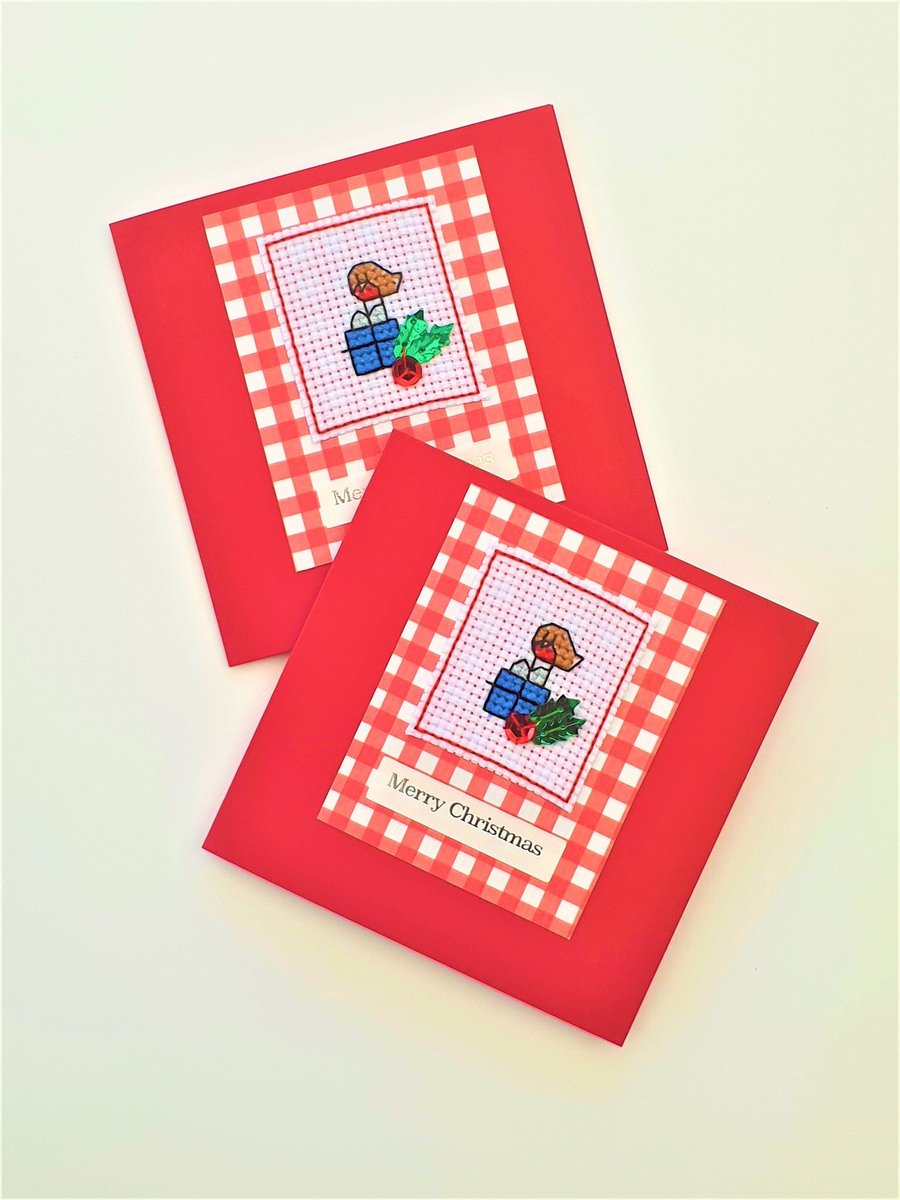 Image of Christmas Robin cross stitch cards pack of 2 with 'Merry Christmas' wording
