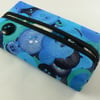 Tissue holder (for handbag)